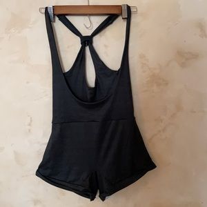 Move NKD romper in black